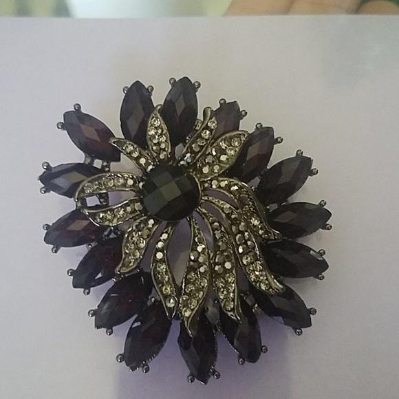 Unique Multi Color & Style Broach - Picture 3 of 3